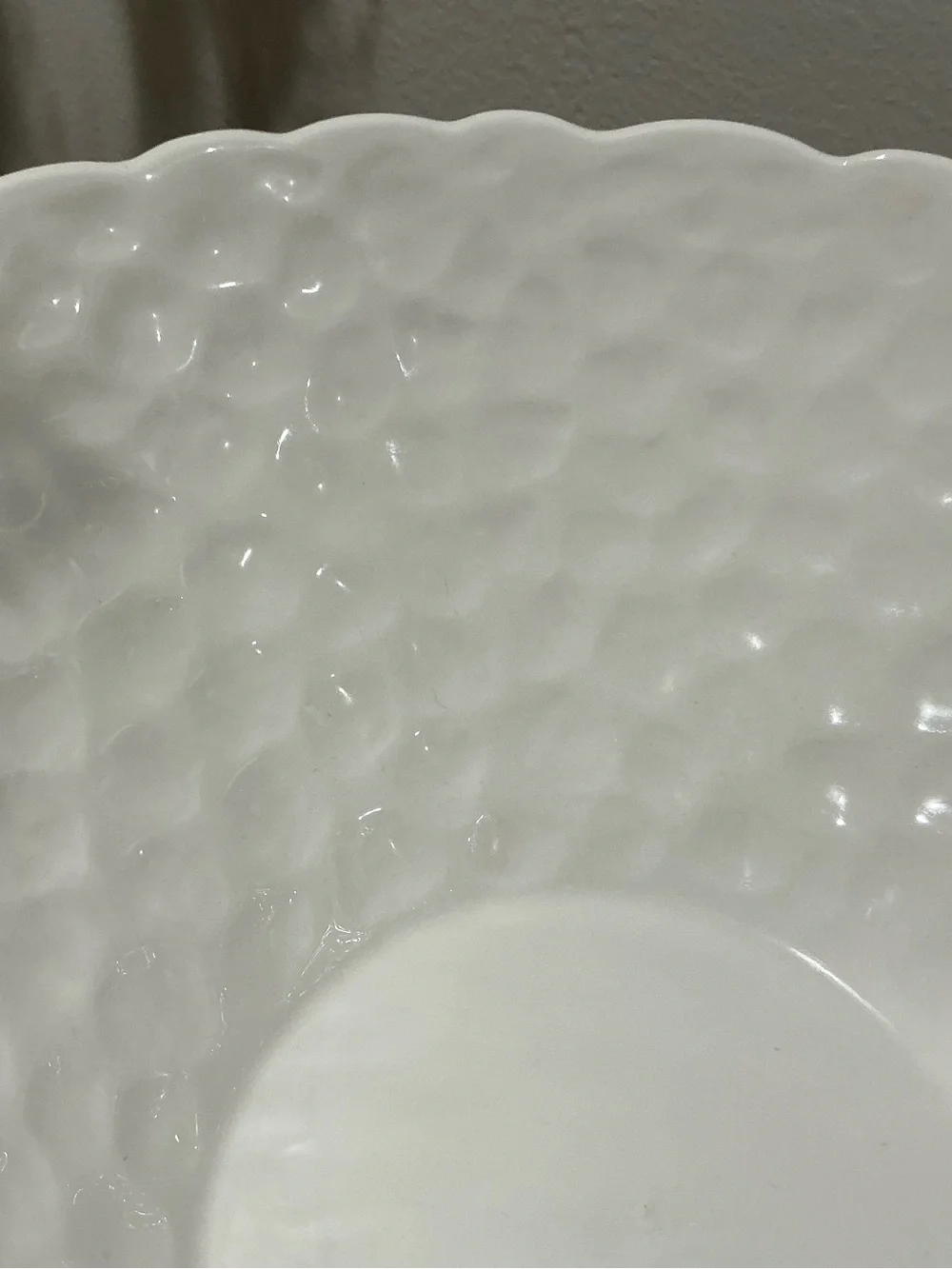 10 Strawberry Street Whittier Collection Large Round Bowl